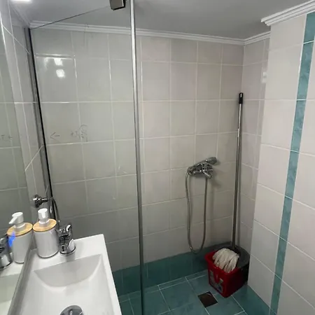 Chris And Mary White Tower Center Appartement *