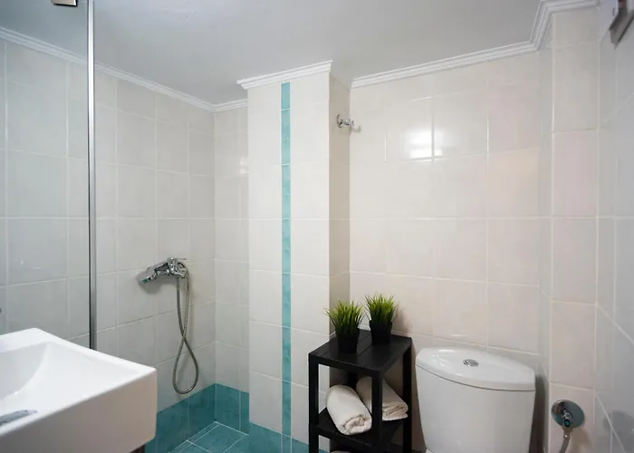 Apartamento Chris And Mary White Tower Center *